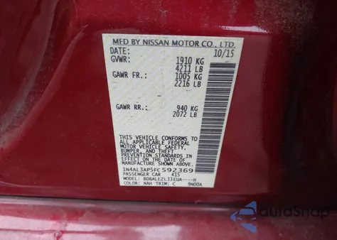 2015 Nissan Altima 2.5 S z USA, uszkodzony, nr VIN 1N4AL3AP5FC592369